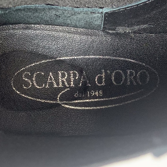 Scarpa d"Oro Black Suede Chelsea Boots With Rhinestones - Picture 9 of 9